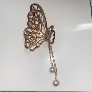 🌷NEW butterfly hair claw clip